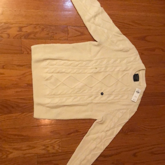 Abercrombie & Fitch Other - Abercrombie&Fitch White Wool Sweater